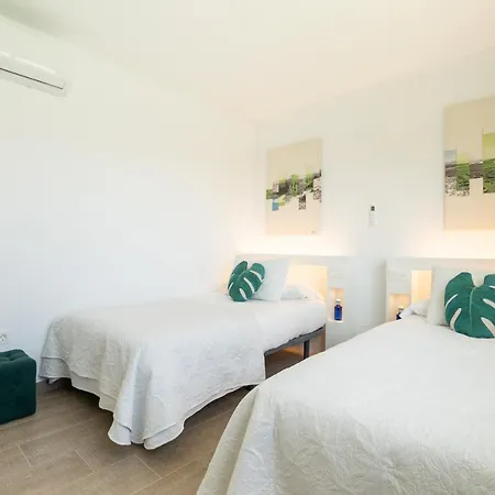 Villa Sea Breeze Lapa And Claca *